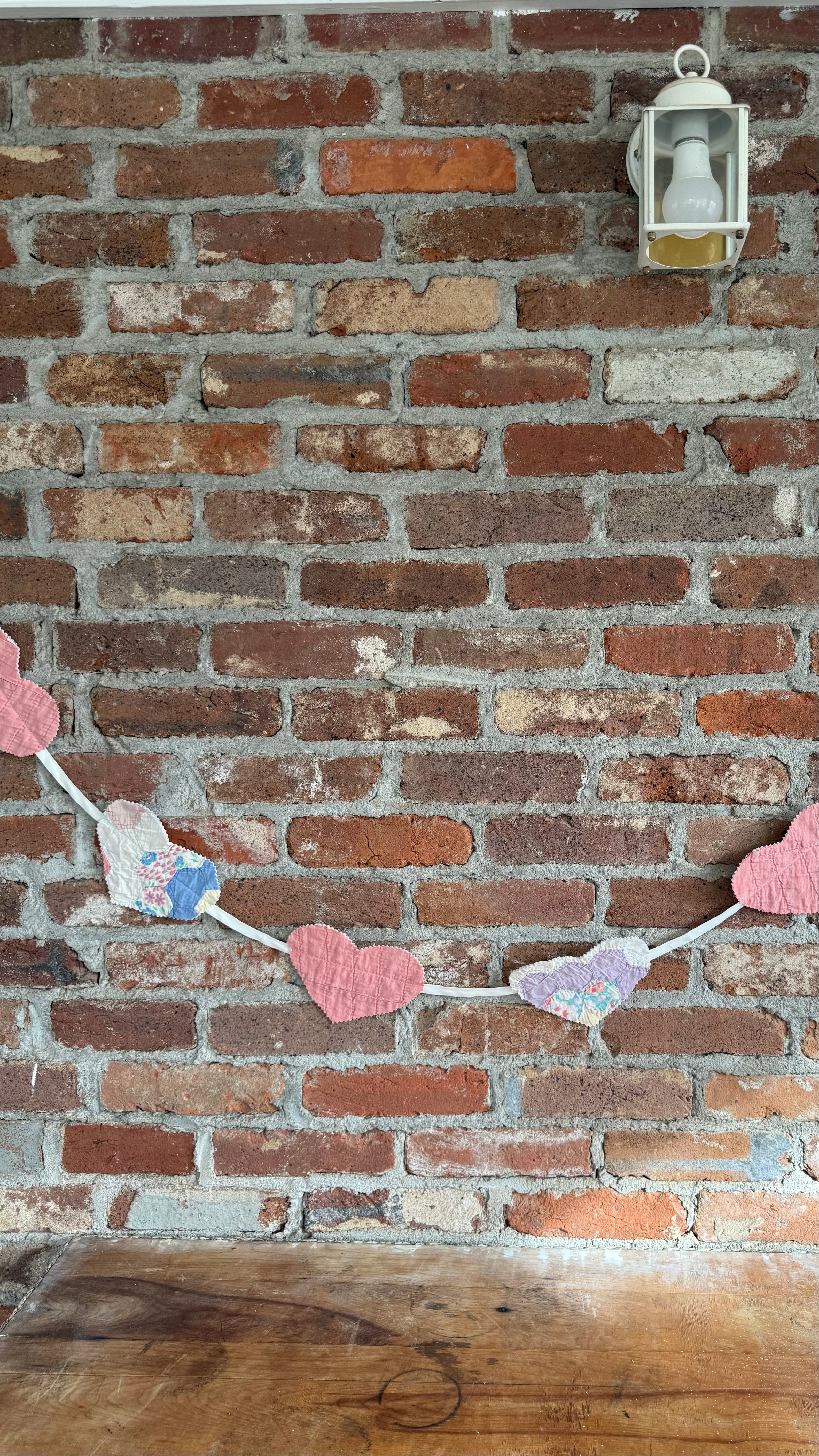 Delilah Mixed Quilted Heart Banner