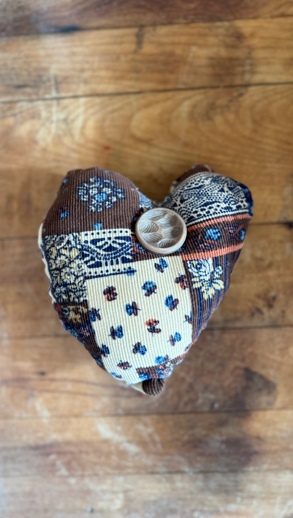 Blue Paisley Love Puff