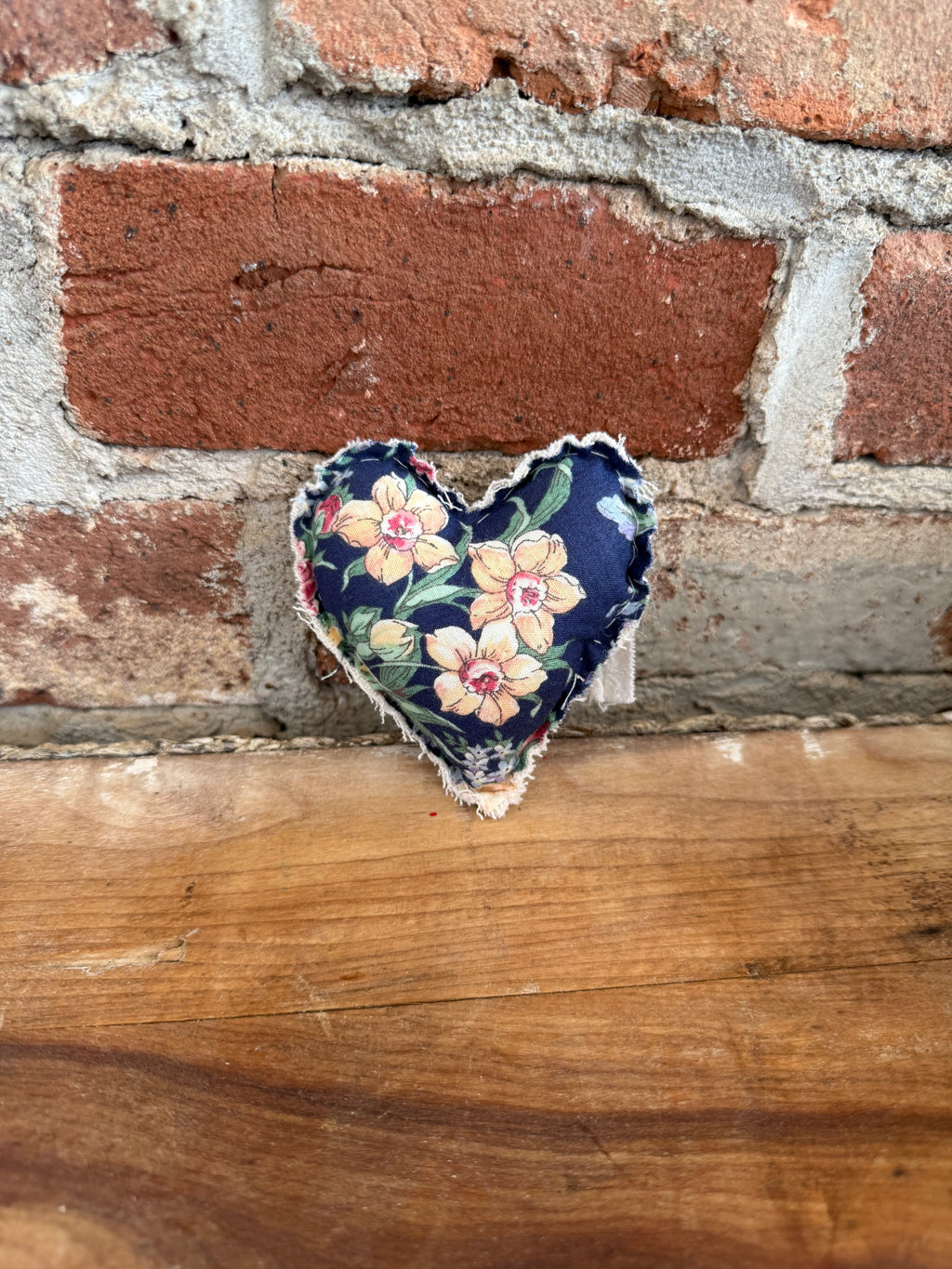 Mini Floral Love Puff
