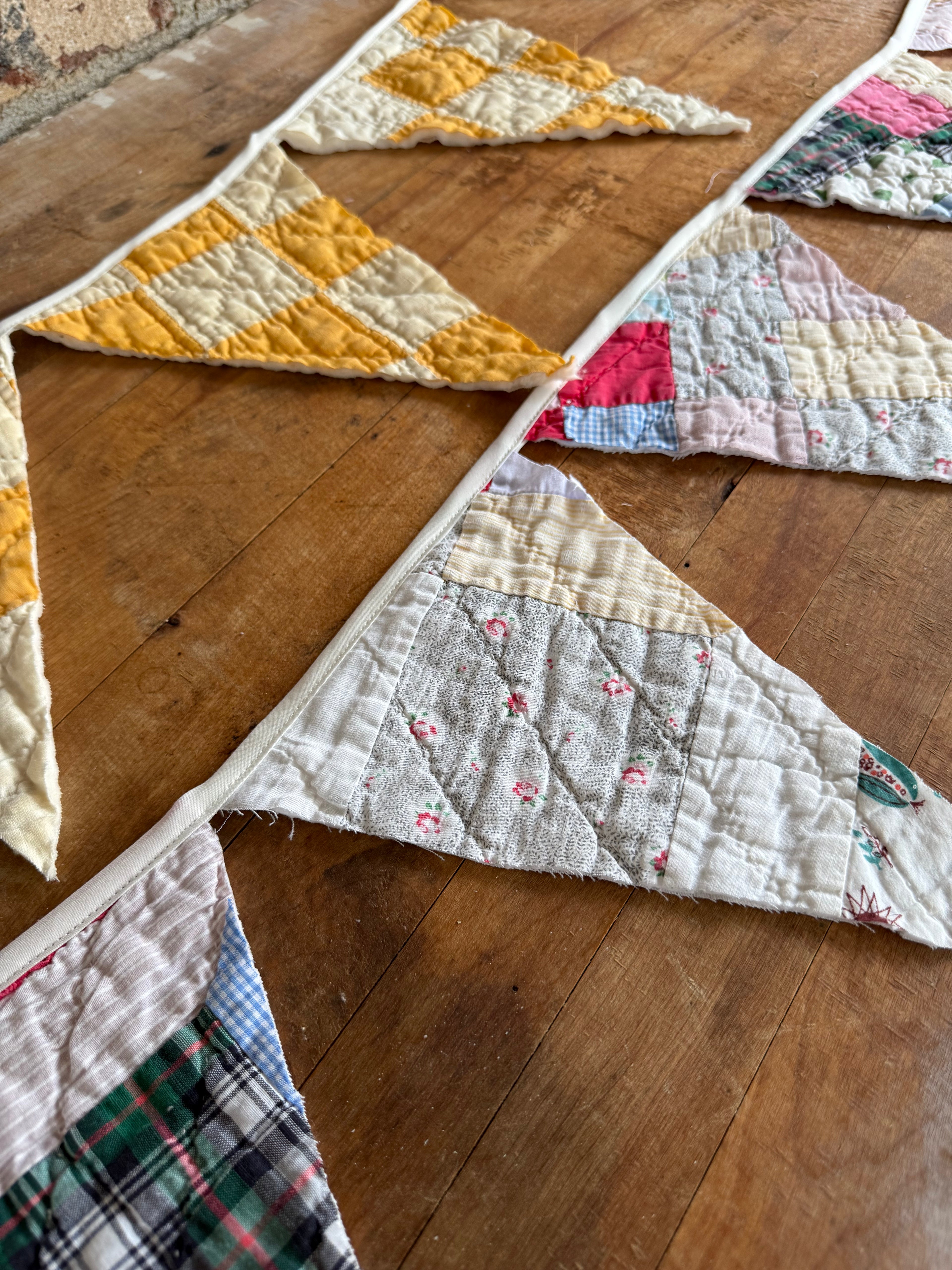 Nora Plaid Multicolor Quilted Banner